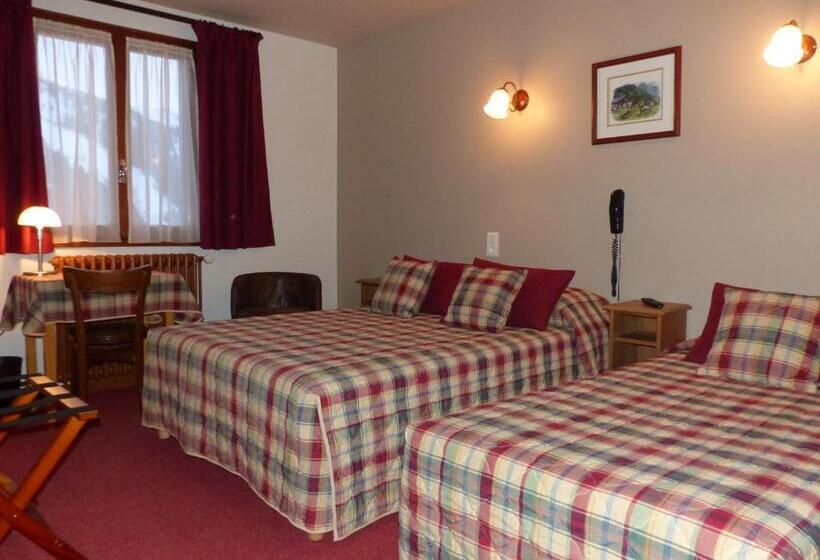 Отель Hôtel Bellachat