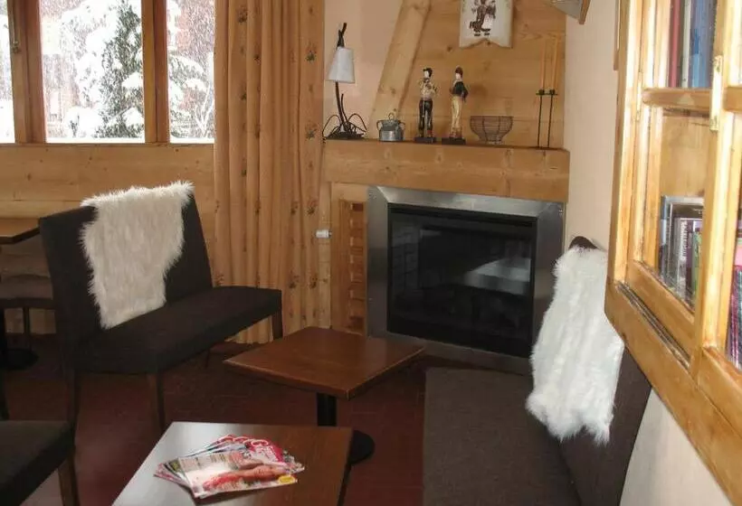 בית מלון כפרי Hôtel Bellachat