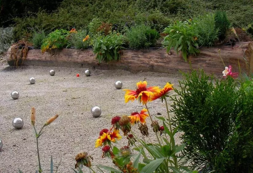 בית מלון כפרי Hôtel Bellachat