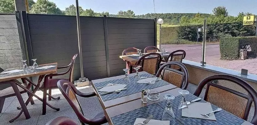 Отель Hôtel De L Ile