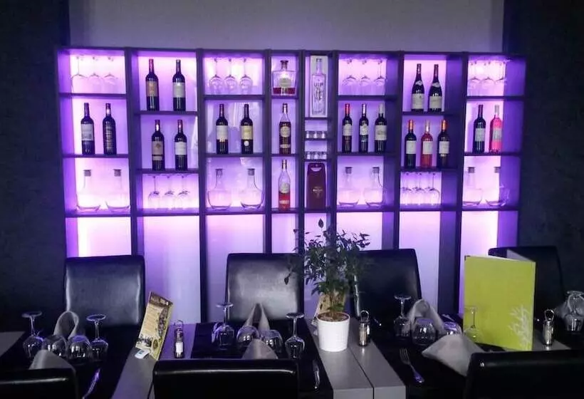 酒店 Hôtel De L Ecu