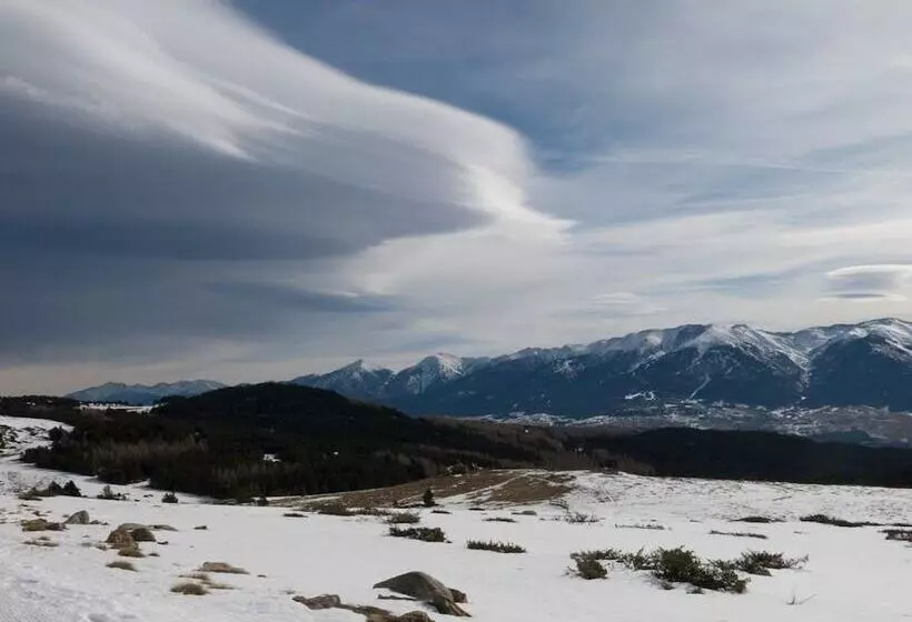 酒店 Hôtel Restaurant Le Lassus