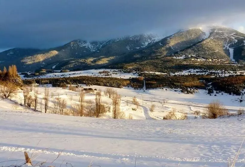 酒店 Hôtel Restaurant Le Lassus