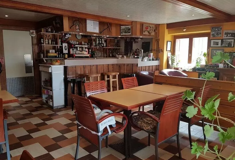 酒店 Hôtel Restaurant Le Lassus