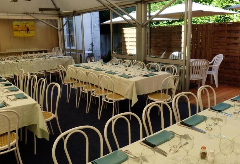 Hotel Hôtel Restaurant Le Relais