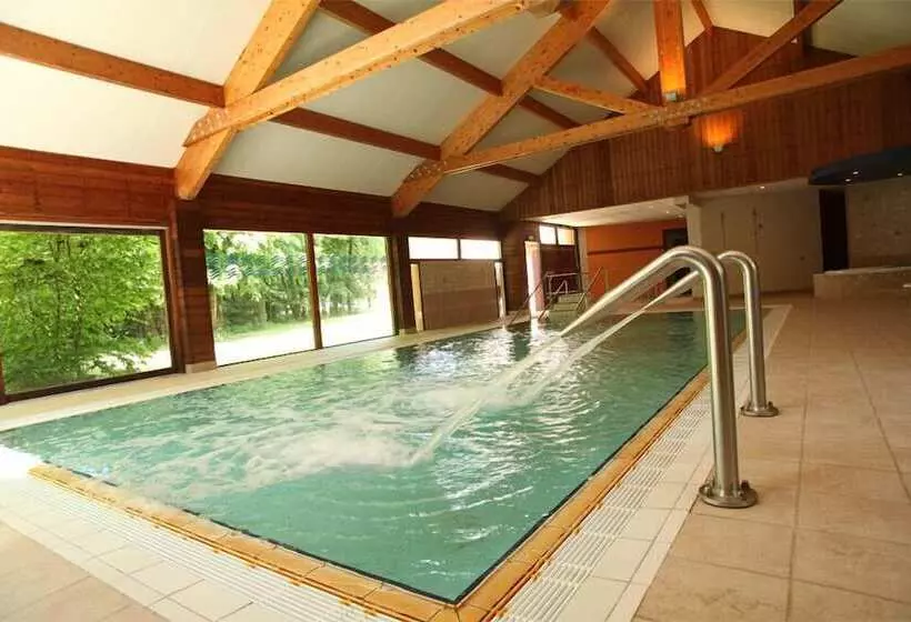 Отель Le Bois Dormant Hôtel Restaurant & Spa Logis Hôtel