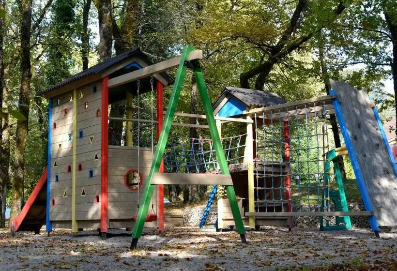 Отель Le Bois Dormant Hôtel Restaurant & Spa Logis Hôtel