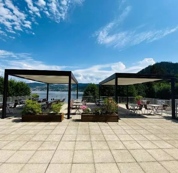 Отель Le Chalet Au Bord Du Lac