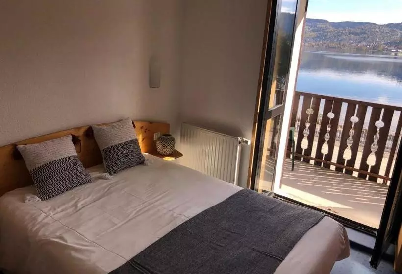 Отель Le Chalet Au Bord Du Lac