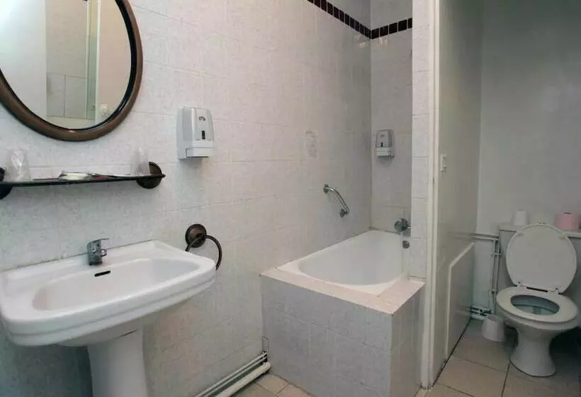 酒店 Le Chapeau Rouge