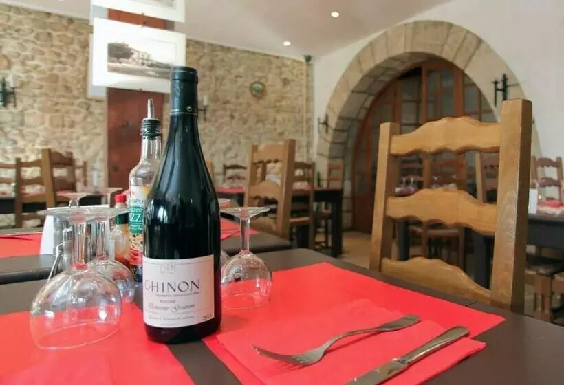 酒店 Le Chapeau Rouge