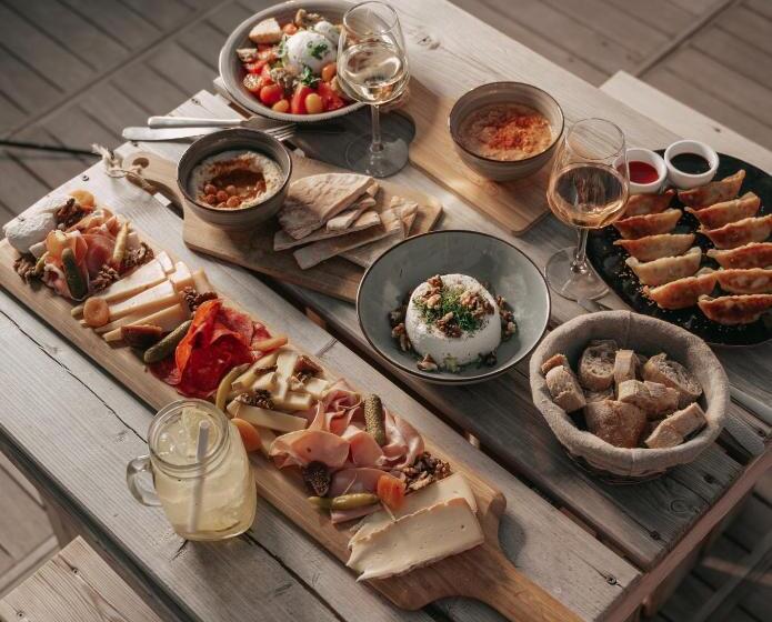 호텔 Hôtel Le Rivage