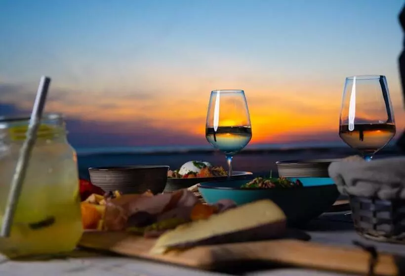 酒店 Hôtel Le Rivage