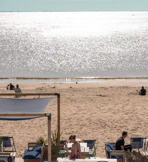 酒店 Hôtel Le Rivage