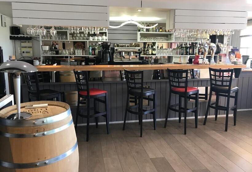 فندق Le Vieux Logis De Clam