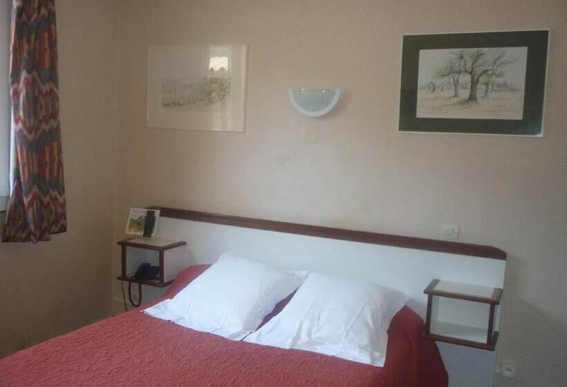 Logis Hotel Le Relais Du Serre