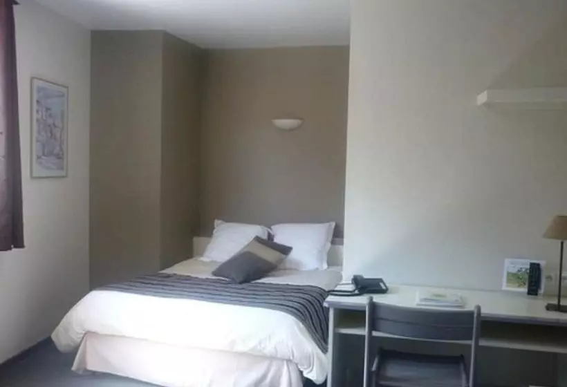 Logis Hotel Le Relais Du Serre