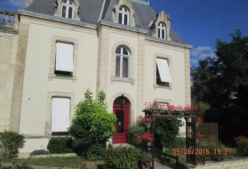 酒店 Logis Hôtel Beauséjour