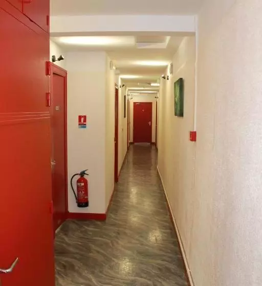 酒店 Logis Hôtel Beauséjour