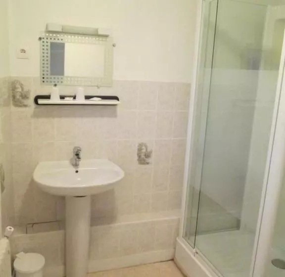 酒店 Logis Hôtel Beauséjour