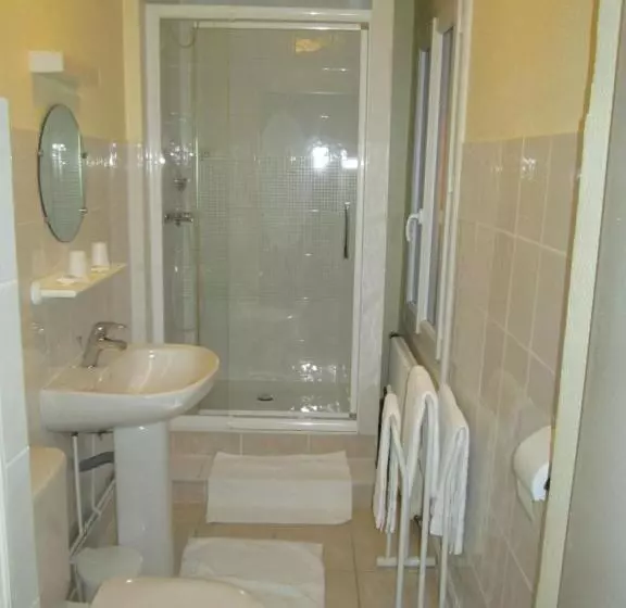 酒店 Logis Hôtel Beauséjour