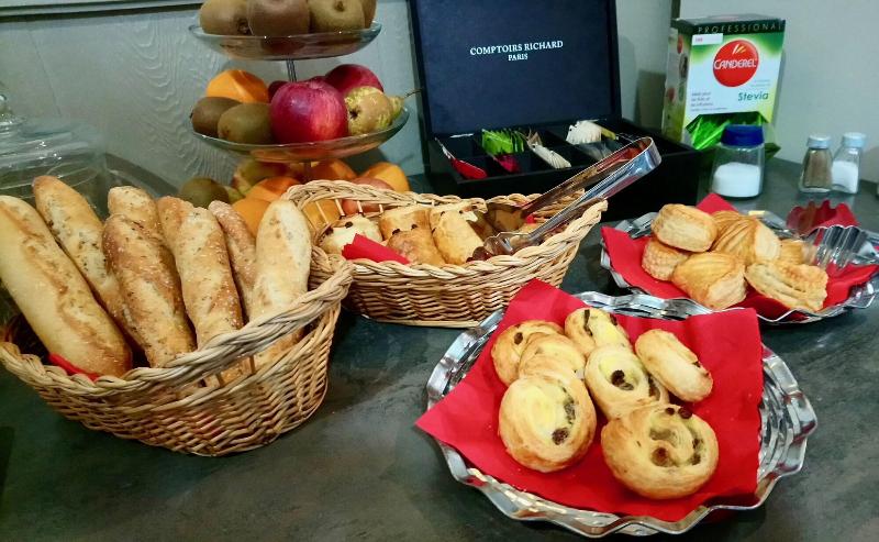 בית מלון כפרי Logis Hôtel Restaurant Clair Cottage, Chisseaux Chenonceaux