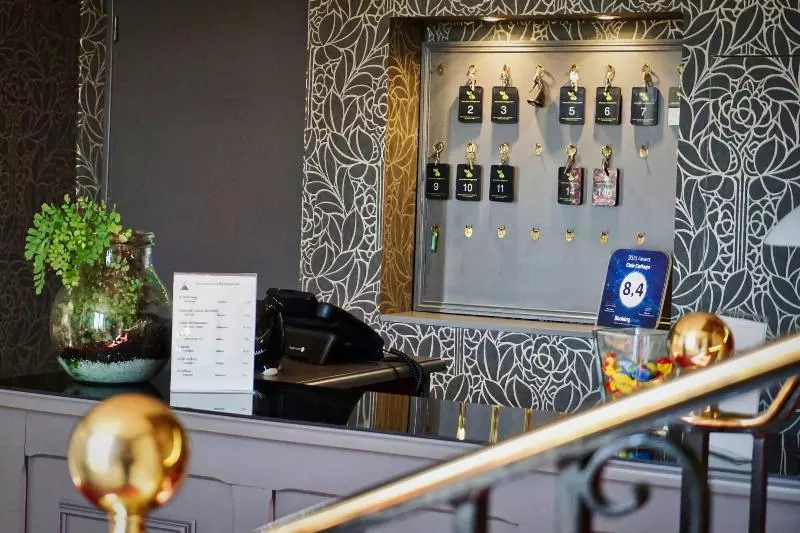 Отель Logis Hôtel Restaurant Clair Cottage, Chisseaux Chenonceaux