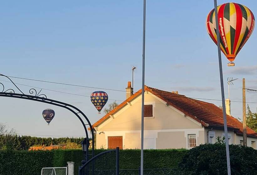 בית מלון כפרי Logis Hôtel Restaurant Clair Cottage, Chisseaux Chenonceaux