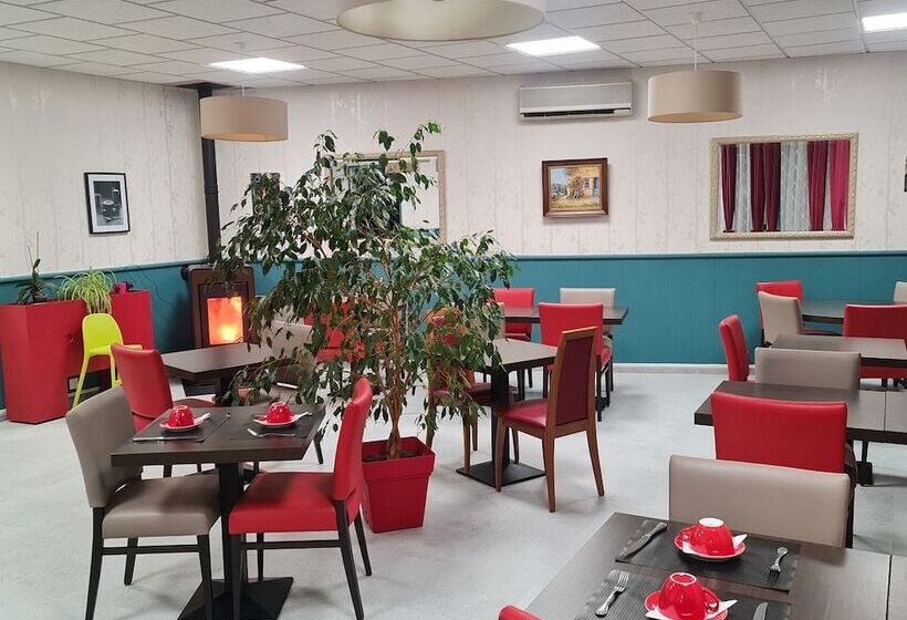 בית מלון כפרי Logis Hôtel Restaurant Clair Cottage, Chisseaux Chenonceaux