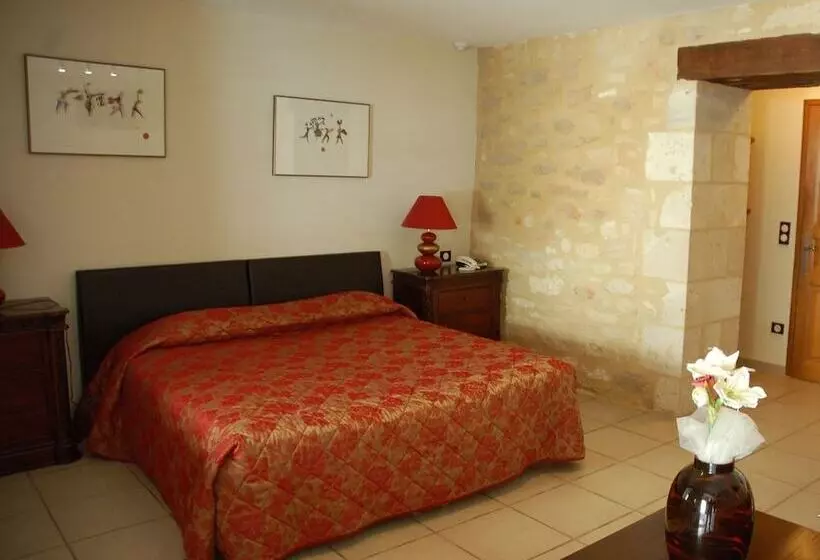 ホテル Logis Hostellerie Des Ducs