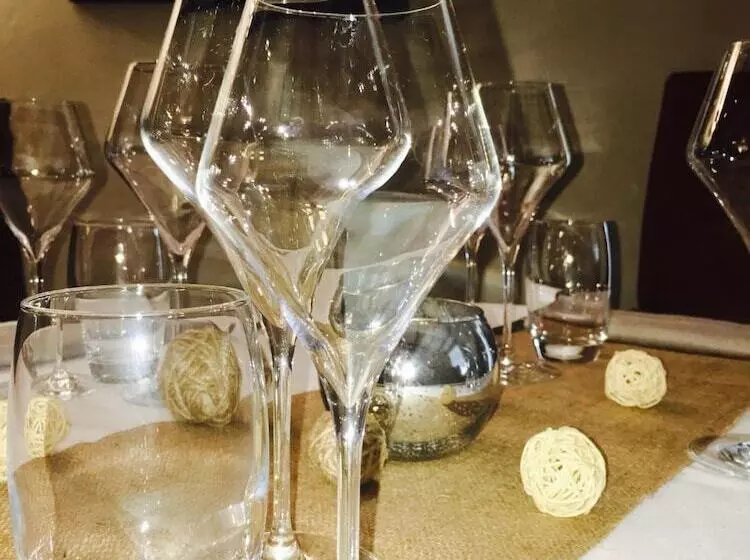 בית מלון כפרי Logis Le Relais De La Voie Sacrée