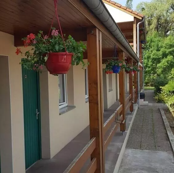 בית מלון כפרי Restaurant De La Canner