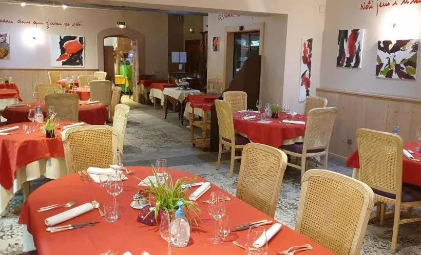 Logis Hotel Restaurant Le Faudé