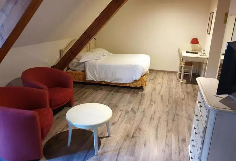 Logis Hotel Restaurant Le Faudé