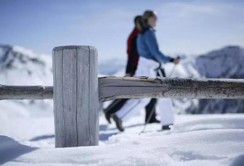 酒店 Schenna Resort