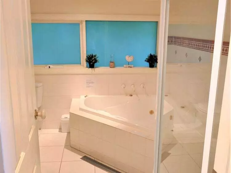 Hotelli Annie Roe's Luxury Bed & Breakfast