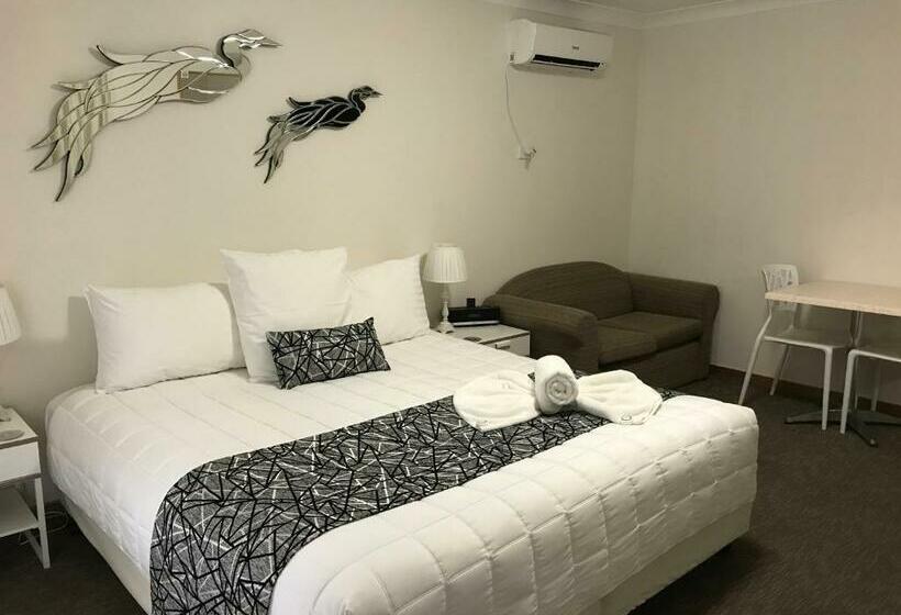 בית מלון כפרי Karuah Motor Inn