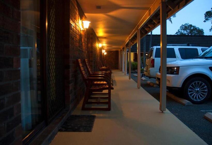 בית מלון כפרי Karuah Motor Inn