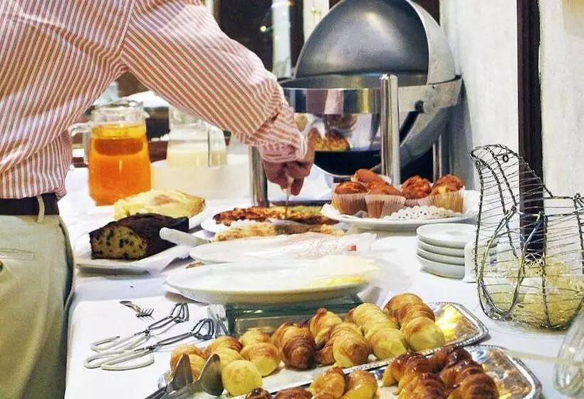 Отель Austral Bahia Blanca