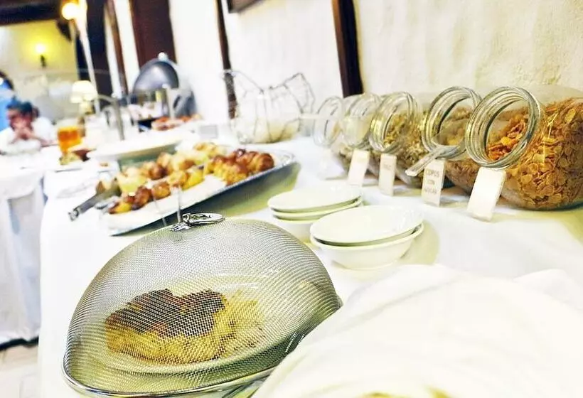 Отель Austral Bahia Blanca