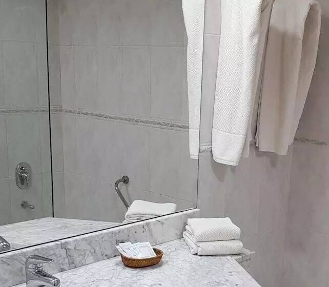 Отель Austral Bahia Blanca