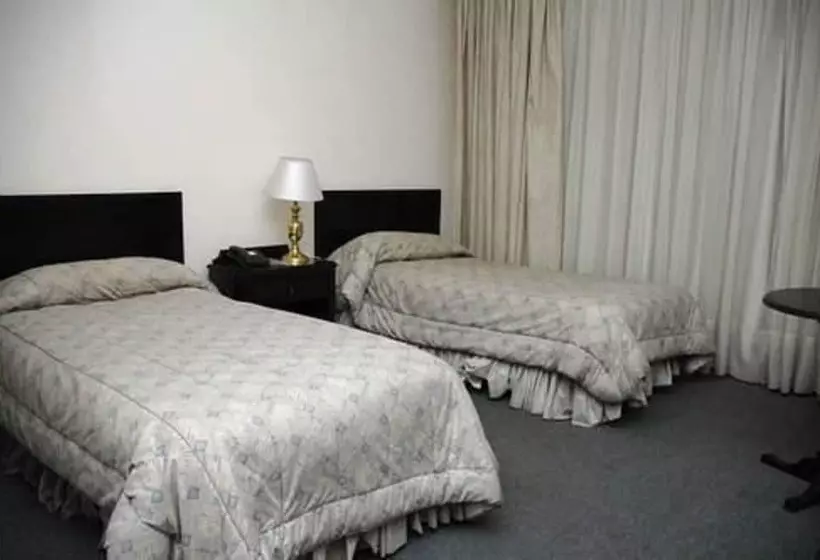 Отель Austral Bahia Blanca