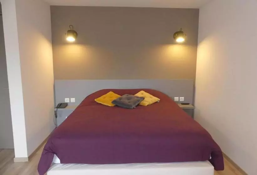 فندق Logis Hôtel Restaurant Barrey