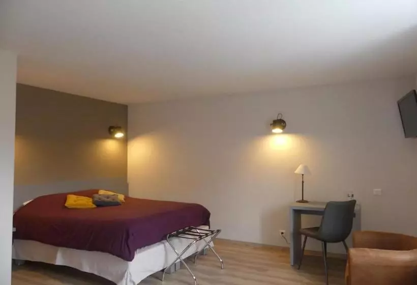 فندق Logis Hôtel Restaurant Barrey