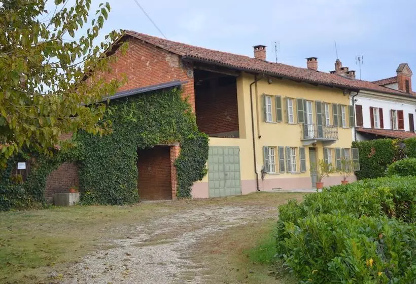 هتل B&b Cascina Bricchetto