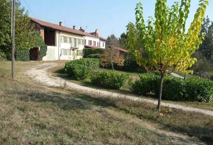 هتل B&b Cascina Bricchetto