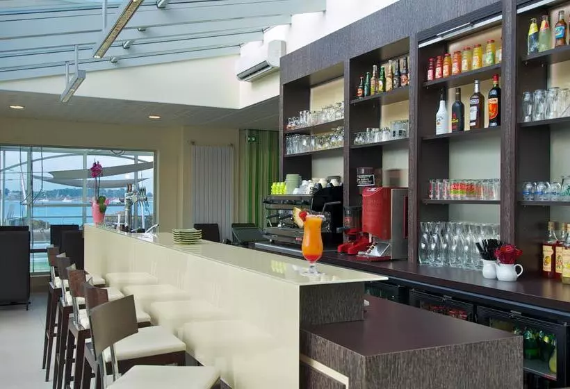 ホテル Best Western Plus Les Terrasses De Brehat