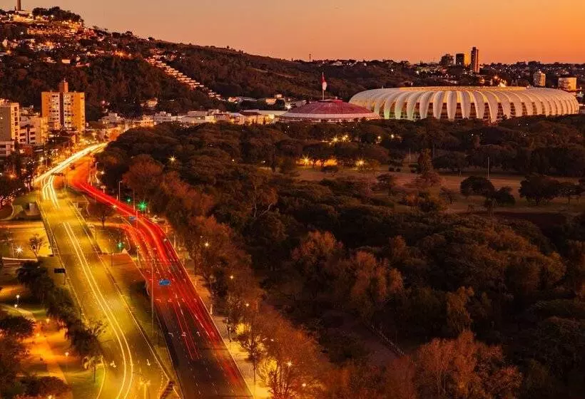 Otel Blue Tree Towers Millenium Porto Alegre