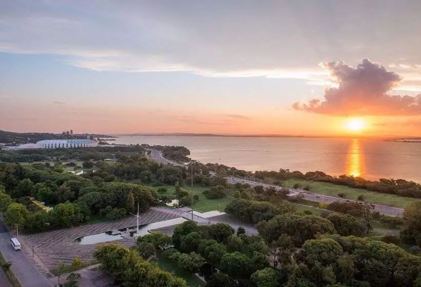 Otel Blue Tree Towers Millenium Porto Alegre