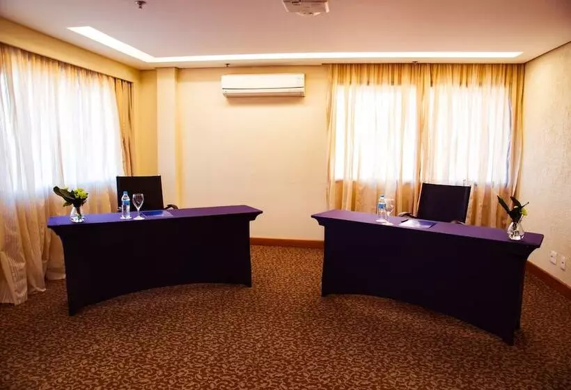 Otel Blue Tree Towers Millenium Porto Alegre